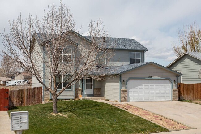 Building Photo - 1130 Pond Side Dr