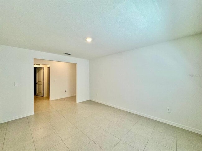 Building Photo - 10275 Purple Leaf Ct