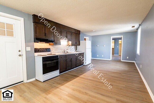 Building Photo - 340 N Wayne St