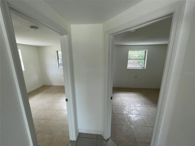 Building Photo - 5321 Avery Rd