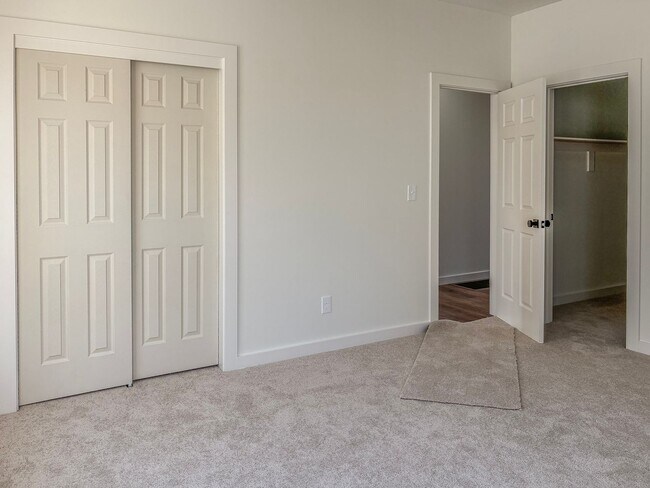 Building Photo - *** 3 Bedroom New Build In SE ! ONE MONTH FREE !!!!