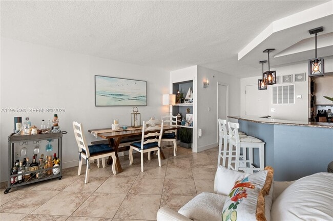 Building Photo - 6917 Collins Ave