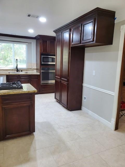 Building Photo - 17502 Rustington Dr