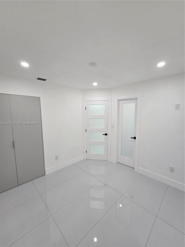 Building Photo - 5551 NW 175th St