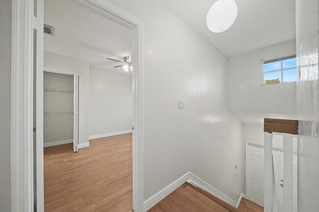 Building Photo - 5789 Woodland Point Dr