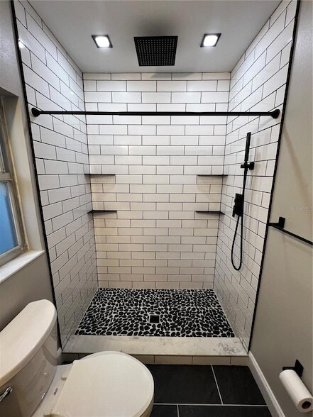 Building Photo - 2893 Webley Dr NE