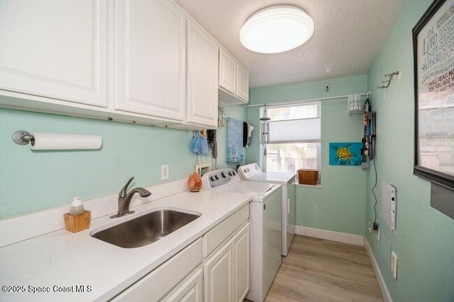 Building Photo - 806 Mystic Dr