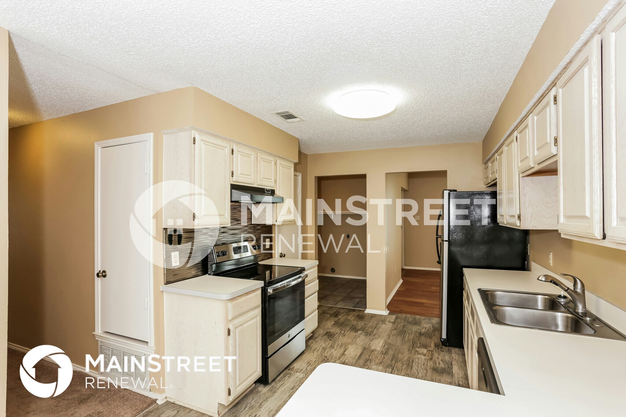 Building Photo - 634 Nightshade Dr