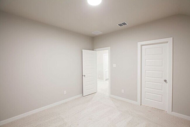 Building Photo - 610 Wild Goose Ln