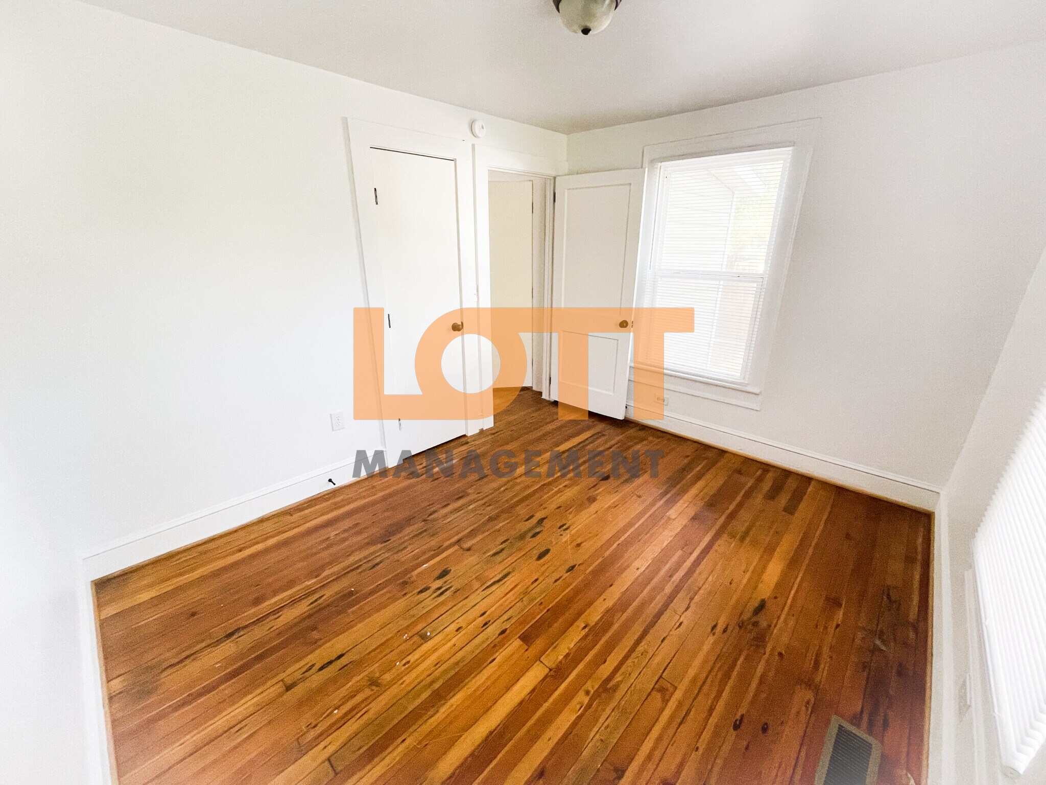 Building Photo - 6 Pelzer St