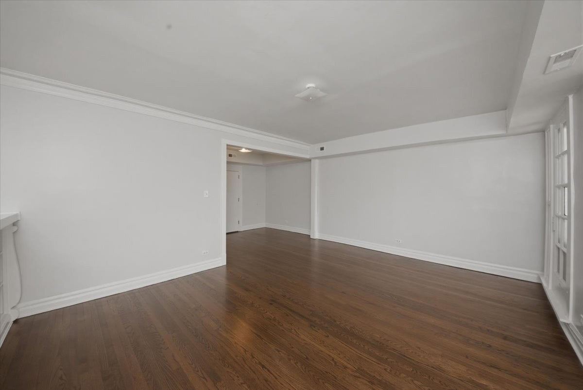 Building Photo - 6541 S Woodlawn Ave