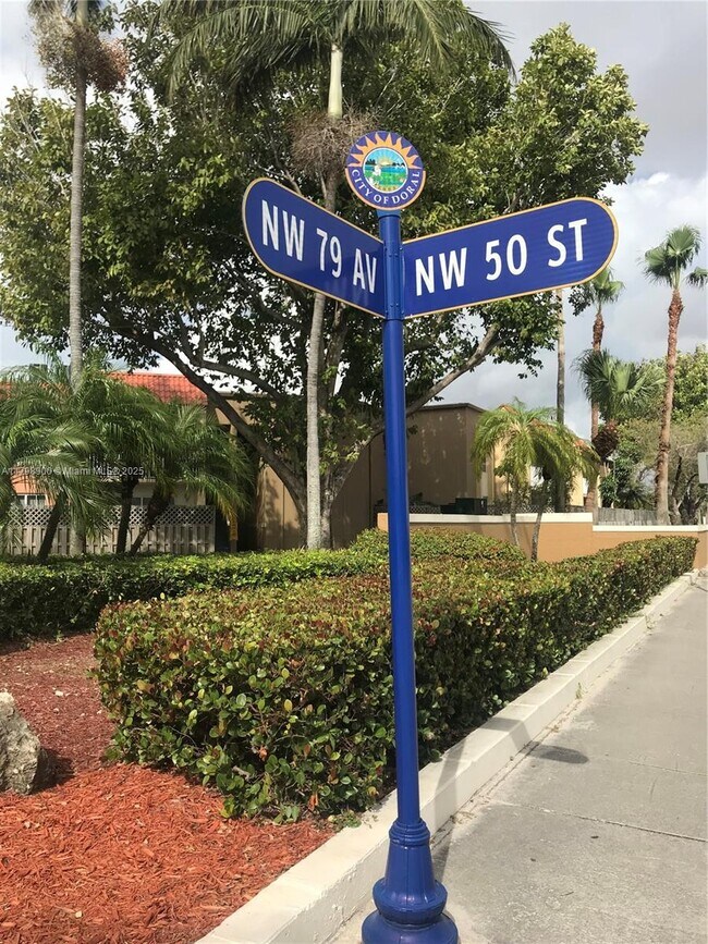 Building Photo - 4900 NW 79th Ave