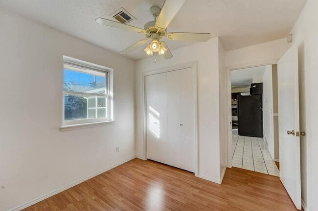 Building Photo - 2600 SW 78th St