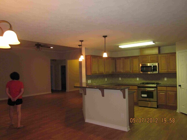 Building Photo - 1109 Pamplin Ct