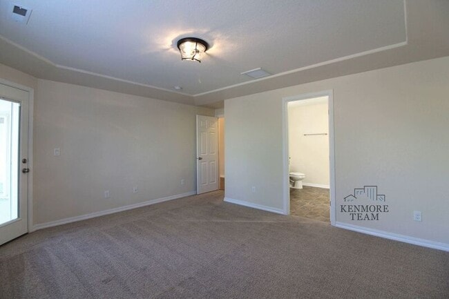 Building Photo - 544 Lakerose Loop