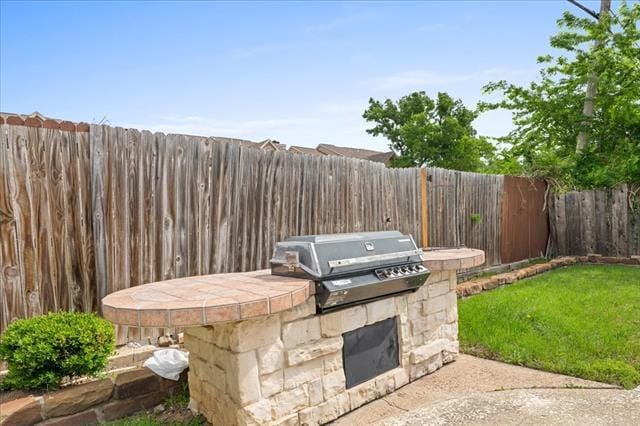 Building Photo - 3925 Greenhills Ct