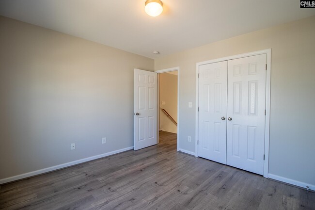Building Photo - 156 Chesterbrook Ln