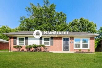 Building Photo - 3 Bedroom Pet-Friendly Home in Louisville, KY with Main Street Renewal