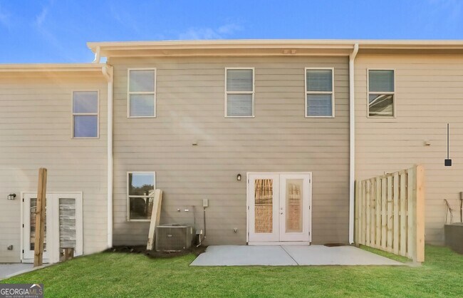 Building Photo - 2150 Spring Rush Dr