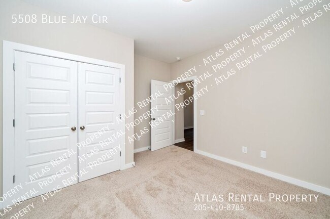 Building Photo - 5508 Blue Jay Cir