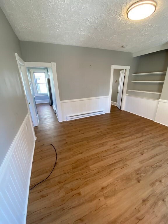Building Photo - 10 Acushnet Ave