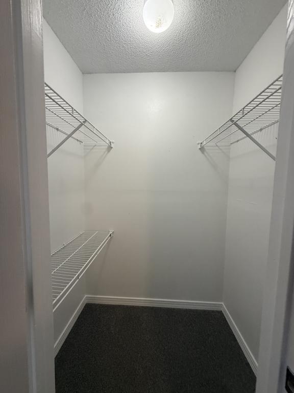 Building Photo - 2065 Juniper Dr