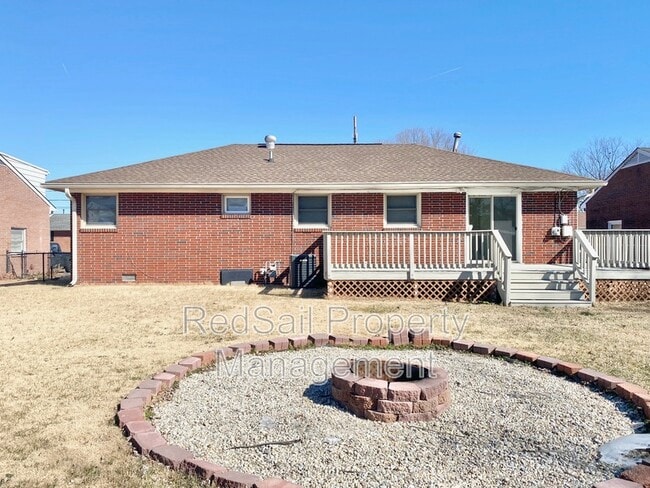 Building Photo - 249 Manchester Dr