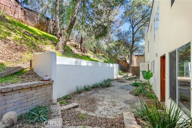 Building Photo - 21429 Rios St