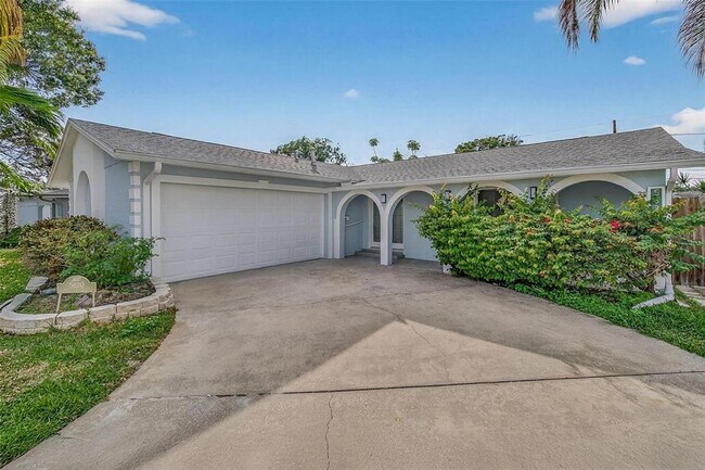 Building Photo - 5630 Venetian Blvd NE