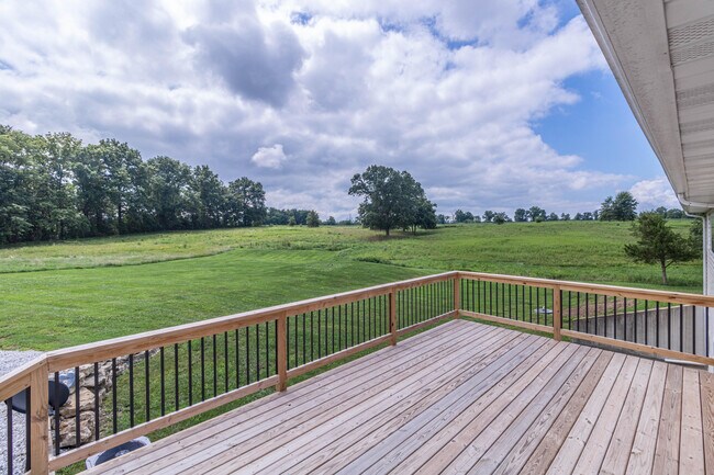 Building Photo - 7700 N Ballew Rd