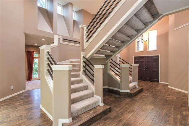 Building Photo - 1113 Shady Oaks Cir