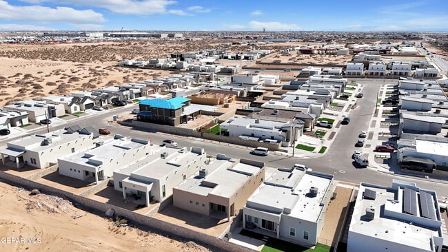 Building Photo - 12713 Captain Claudia CT