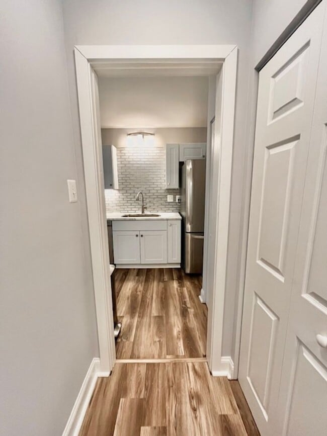 Building Photo - 4515 Willard Ave