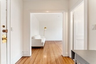 Building Photo - 20 Concord Ave