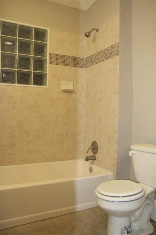 Building Photo - 314 W 37th St