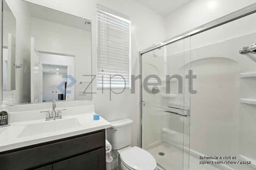 Building Photo - 3461 S 174th Ave