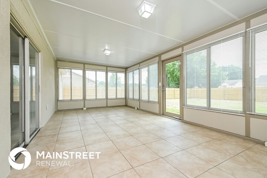 Building Photo - 6609 Shepherd Oaks Pass
