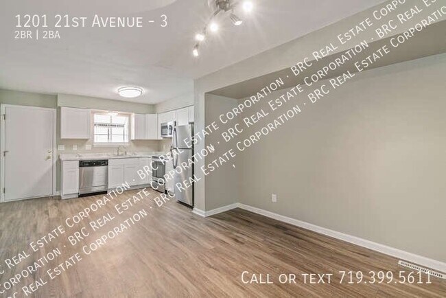 Building Photo - 1201 21st Ave