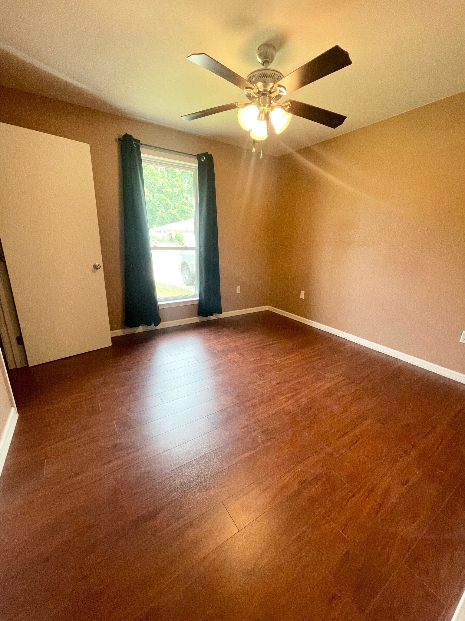 Building Photo - 16602 Morel Ave