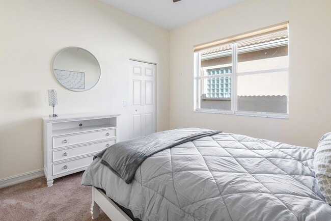 Building Photo - 10552 Stone Garden Drive