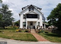 Building Photo - 9 Princeton Ave