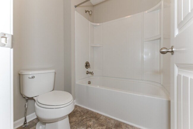 Building Photo - 1028 Tammy Sue Ln