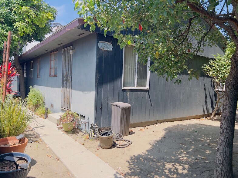 Building Photo - 4249 S Centinela Ave