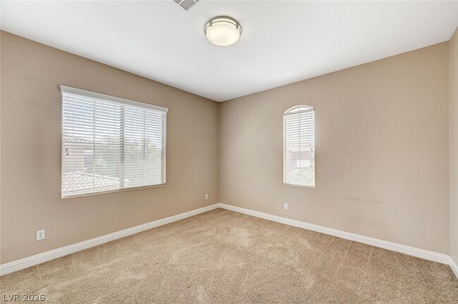 Building Photo - 7876 Sleeping Lily Dr