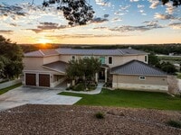 Building Photo - 1472 Kings Cove Dr