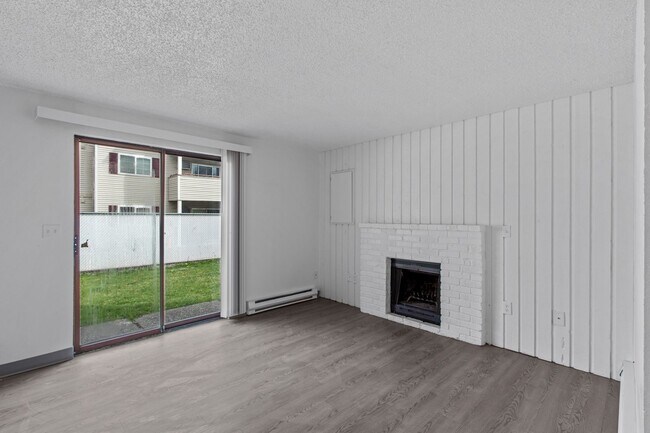 Building Photo - Free rent through June! Amazing one bedroo...