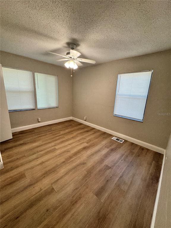 Building Photo - 601 Vera St