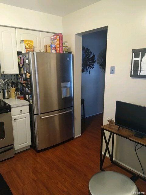 Building Photo - 1555 Brentwood