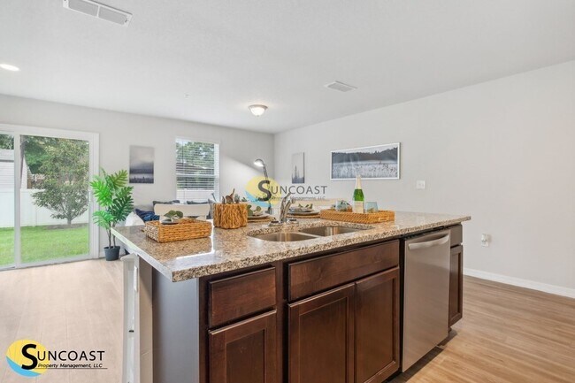 Building Photo - 7626 Mailes Ct