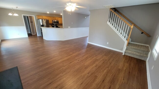 Building Photo - 5 Bed, 3 Bath Home Available in Greer